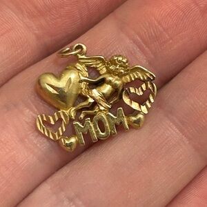Solid 14k Vintage Mom Heart Angel/ Cupid Love Pendant